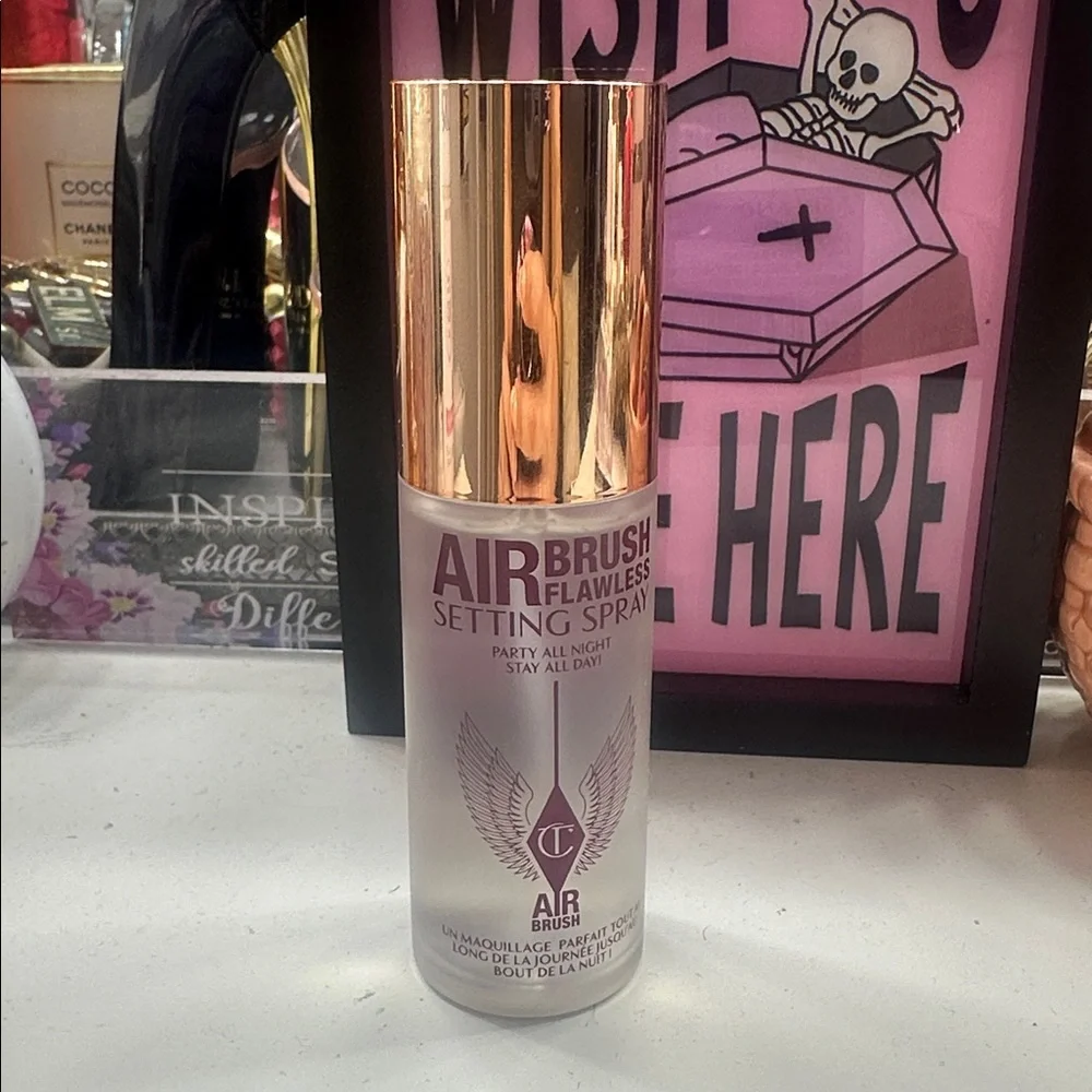 Charlotte Tilbury Airbrush Flawless Setting Spray 1.1 oz
